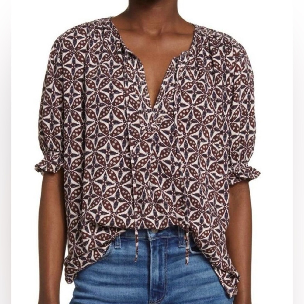 TREASURE & BOND Women’s Peasant Smocked Shoulder Tie Neck Blouse Boho Medium